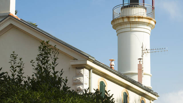 Ilette's lighthouse - Cap d'Antibes ©Office de Tourisme et des Congrès d'Antibes Juan-les-Pins - Gilles Lefrancq