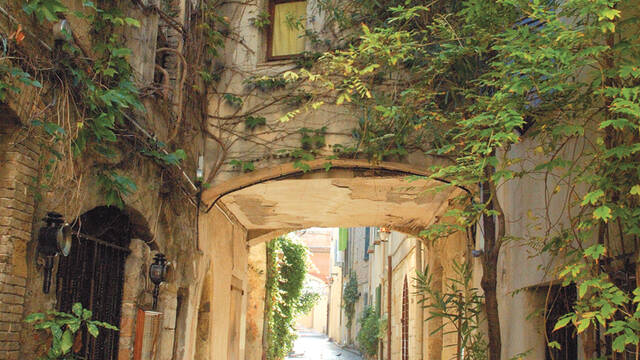 Antibes old City © David Vincendeau (office de tourisme et des congrès)