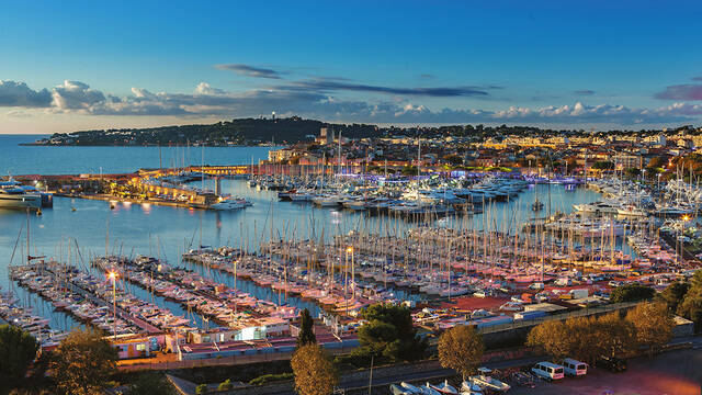 Port Vauban à Antibes ©J Bayle